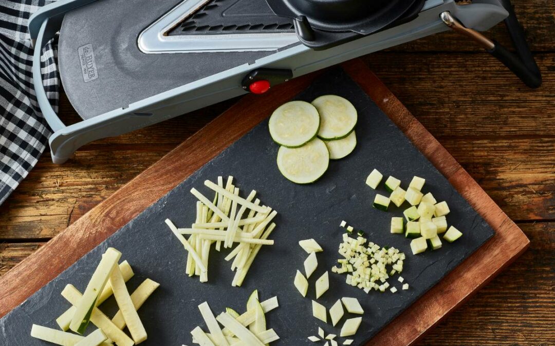 Comment utiliser la mandoline de cuisine Swing de Buyer ?