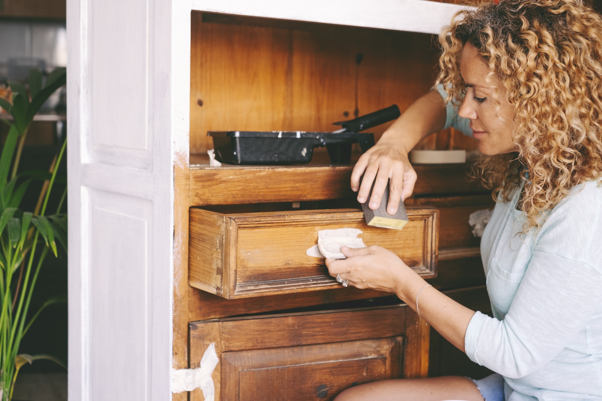 View of Creative Ways to Upcycle Old Furniture and Decor